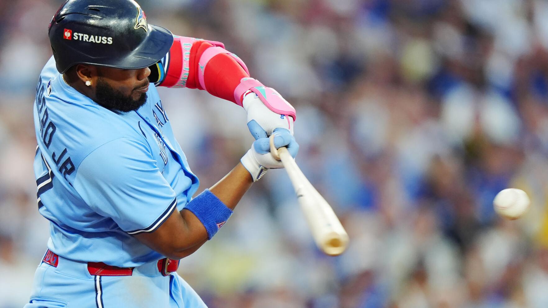 Blue Jays beat Dodgers 6-2 in Game 4 to tie World Series